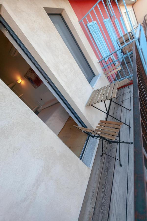 Al Centro Del Borgo Apartment Guarene Bagian luar foto