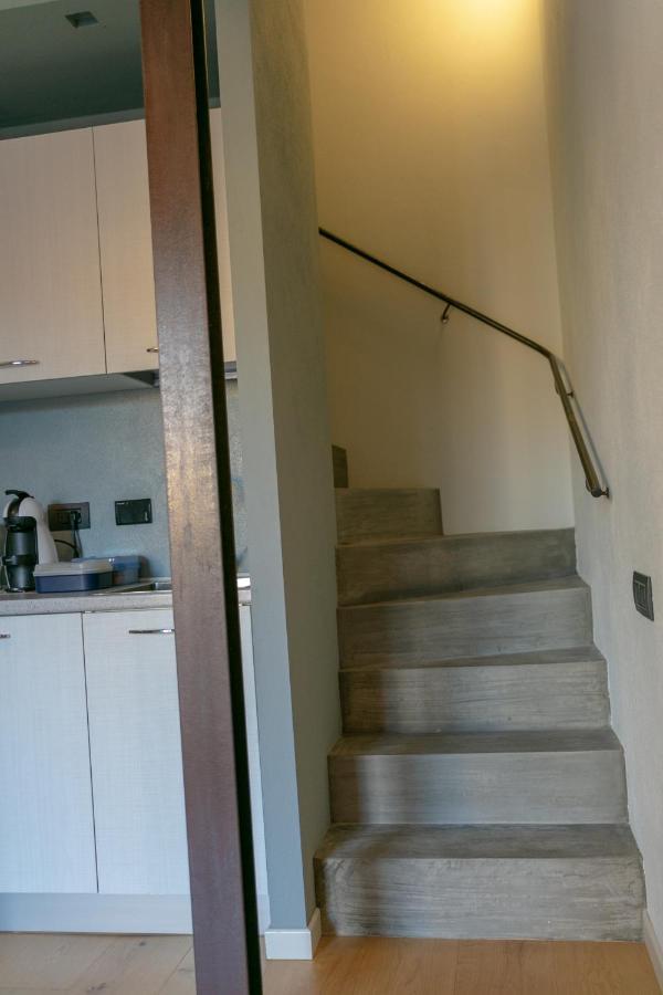 Al Centro Del Borgo Apartment Guarene Bagian luar foto